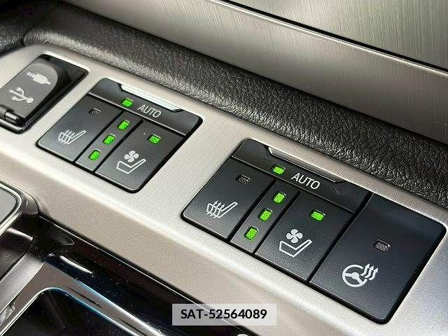 Toyota LAND CRUISER 2016-10 7786282-13