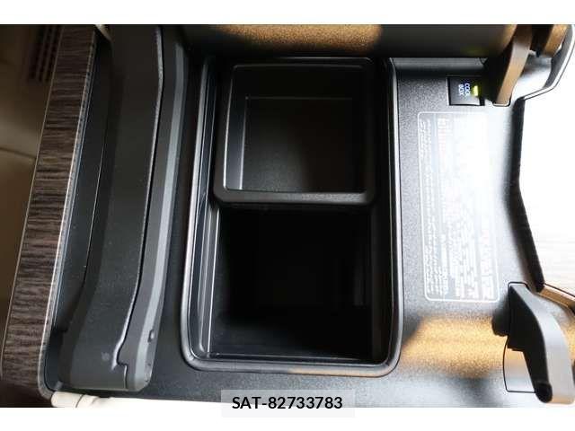 Toyota LAND CRUISER 2024-09 7786296-2