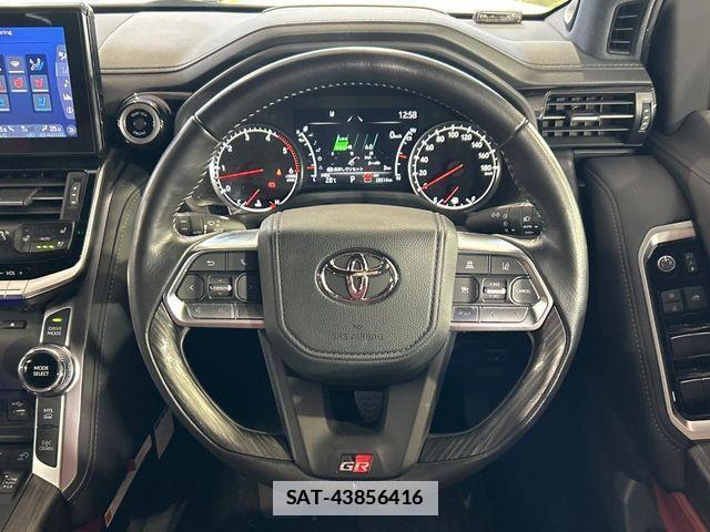 Toyota LAND CRUISER 2023-03 7877215-10