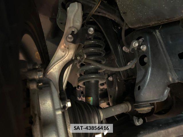 Toyota LAND CRUISER 2023-03 7877215-19
