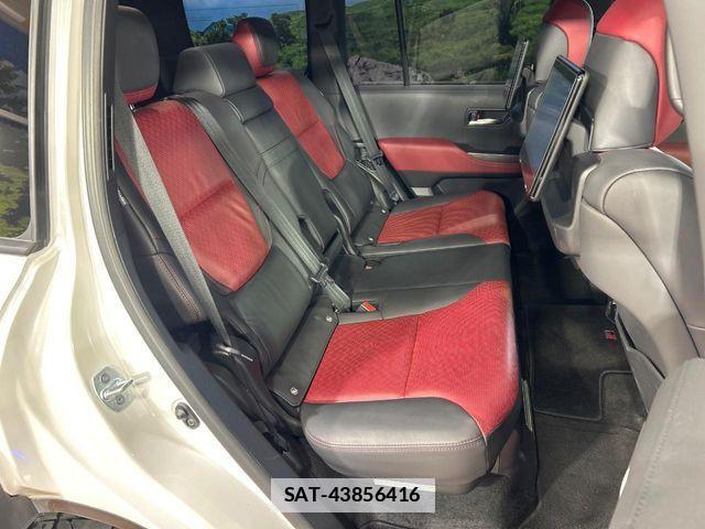 Toyota LAND CRUISER 2023-03 7877215-8