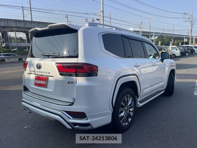 Toyota LAND CRUISER 2025-06 7877212-3