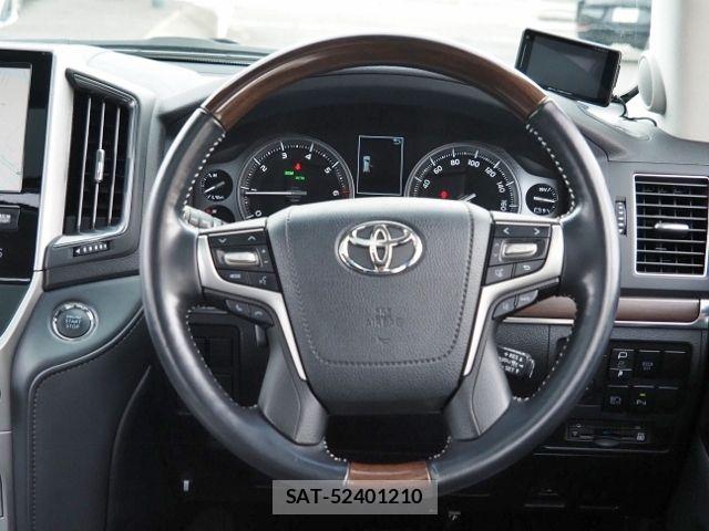 Toyota LAND CRUISER 2018-03 7877220-18