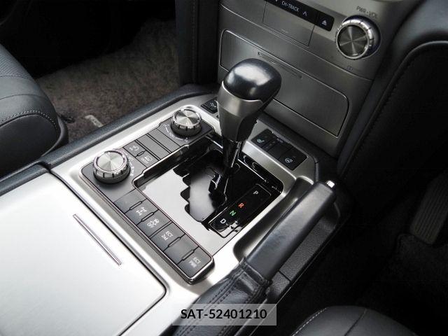 Toyota LAND CRUISER 2018-03 7877220-25