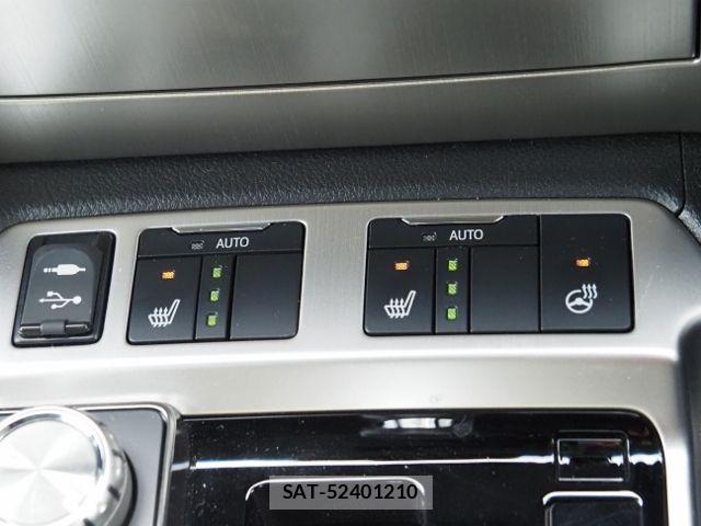 Toyota LAND CRUISER 2018-03 7877220-26