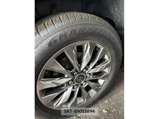 Toyota LAND CRUISER 2023-10 7877211-17