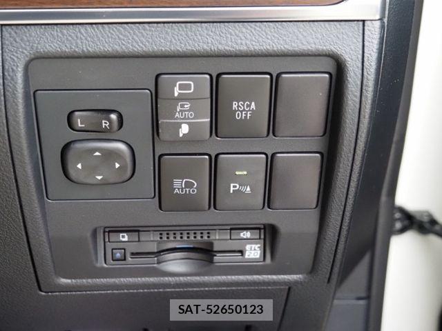 Toyota LAND CRUISER 2018-09 7877218-27