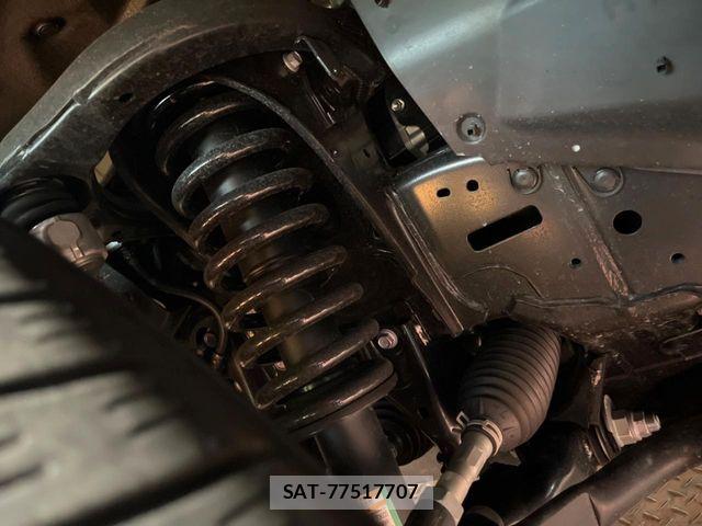 Toyota LAND CRUISER 2023-04 7877213-19