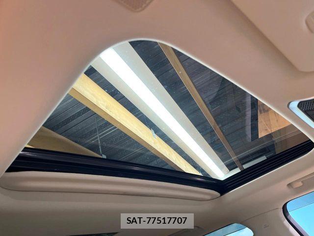 Toyota LAND CRUISER 2023-04 7877213-2