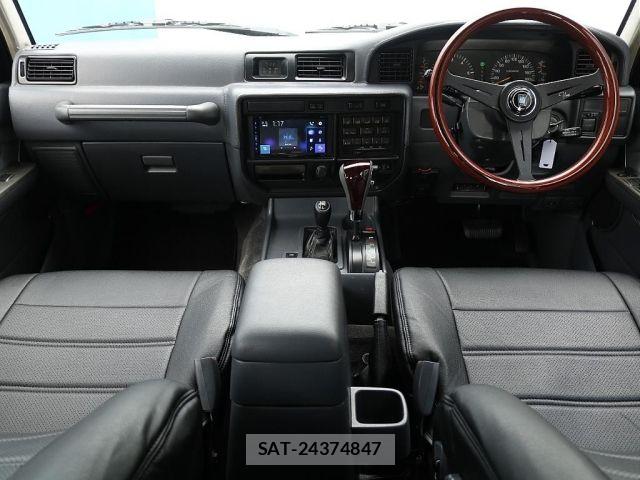 Toyota LAND CRUISER 1996-01 7902819-1
