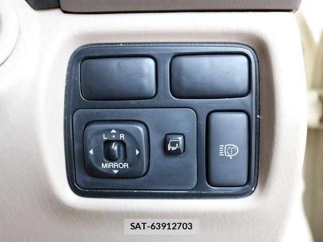 Toyota LAND CRUISER 2000-01 7902820-12