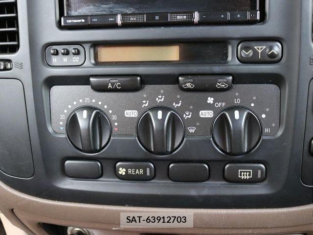 Toyota LAND CRUISER 2000-01 7902820-17