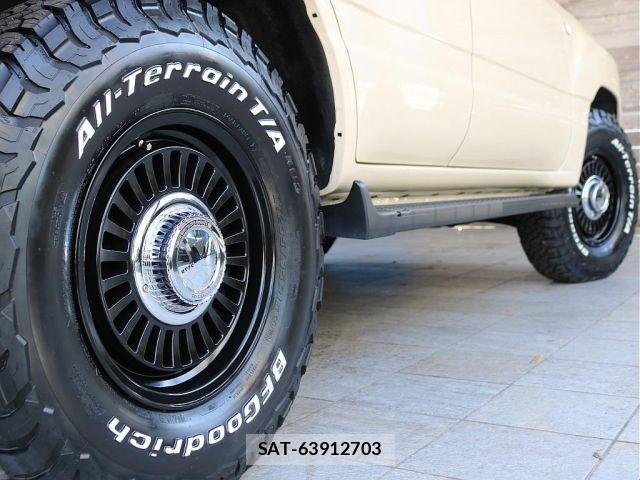 Toyota LAND CRUISER 2000-01 7902820-8