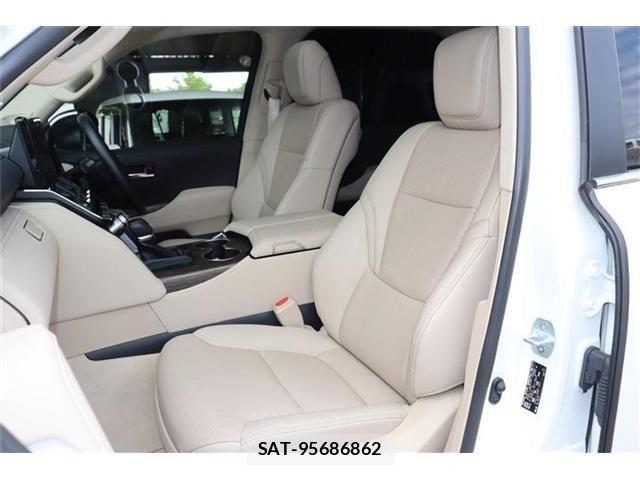 Toyota LAND CRUISER 2022-05 7962317-5