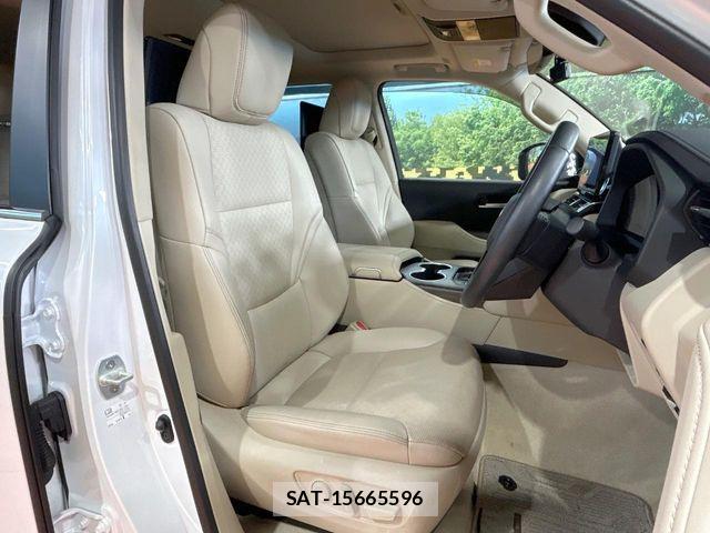 Toyota LAND CRUISER 2025-10 7962316-8