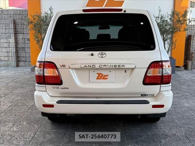 Toyota LAND CRUISER 2007-02 7979698-13