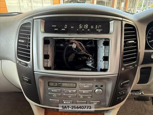 Toyota LAND CRUISER 2007-02 7979698-20