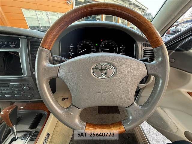 Toyota LAND CRUISER 2007-02 7979698-25