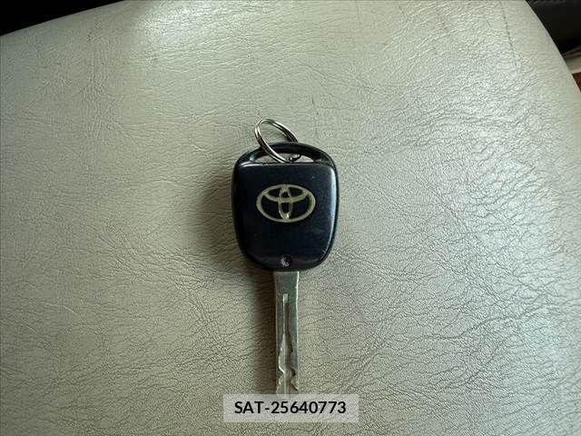 Toyota LAND CRUISER 2007-02 7979698-27