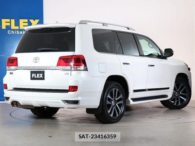 Toyota LAND CRUISER 2016-01 7979694-3