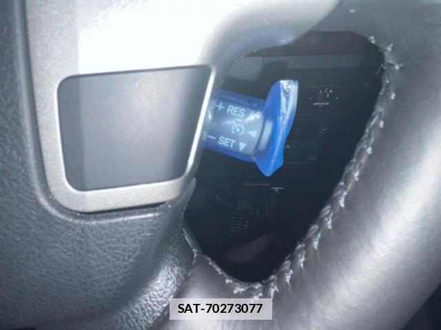 Toyota LAND CRUISER 2014-11 7979697-25