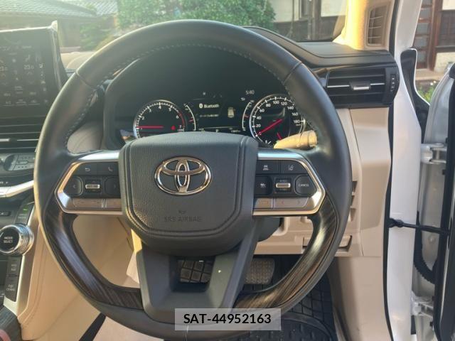 Toyota LAND CRUISER 2024-03 7979693-14
