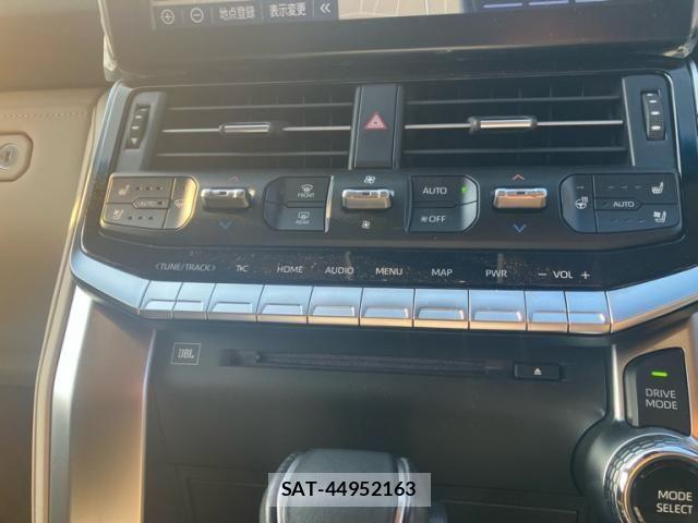 Toyota LAND CRUISER 2024-03 7979693-16