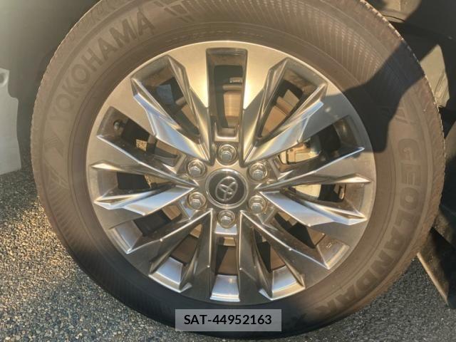 Toyota LAND CRUISER 2024-03 7979693-6
