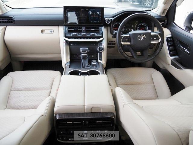 Toyota LAND CRUISER 2023-08 8036307-10