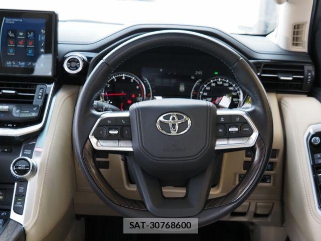 Toyota LAND CRUISER 2023-08 8036307-22