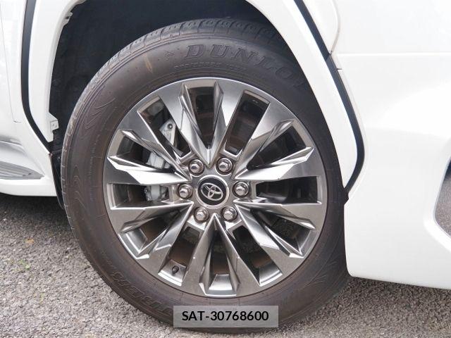 Toyota LAND CRUISER 2023-08 8036307-7