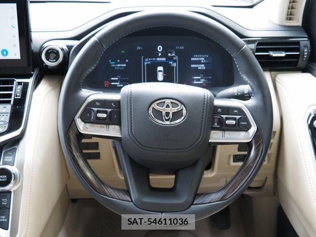Toyota LAND CRUISER 2025-04 8036306-22