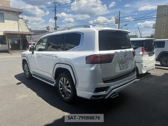 Toyota LAND CRUISER 2025-07 8036305-1