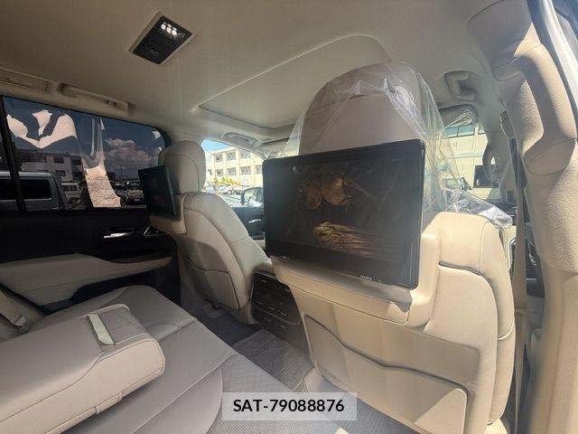 Toyota LAND CRUISER 2025-07 8036305-4