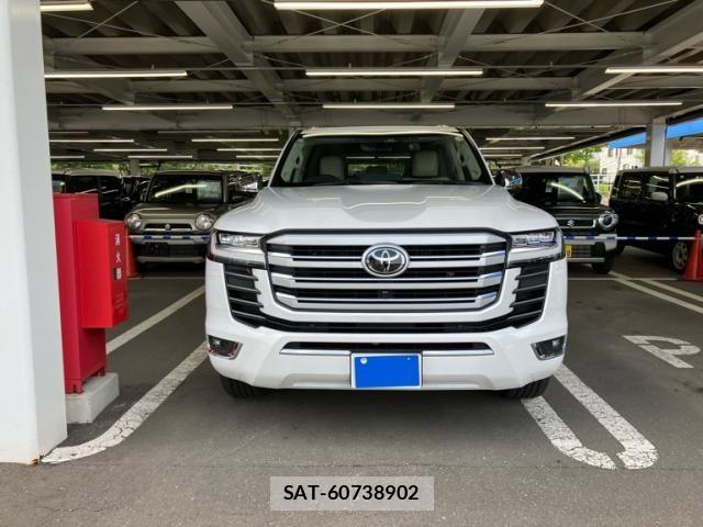 Toyota LAND CRUISER 2025-07 8036312-0