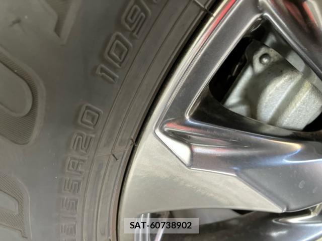 Toyota LAND CRUISER 2025-07 8036312-4
