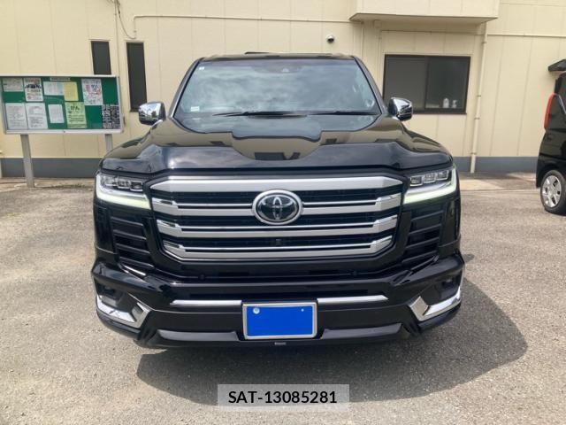 Toyota LAND CRUISER 2024-09 8036300-0