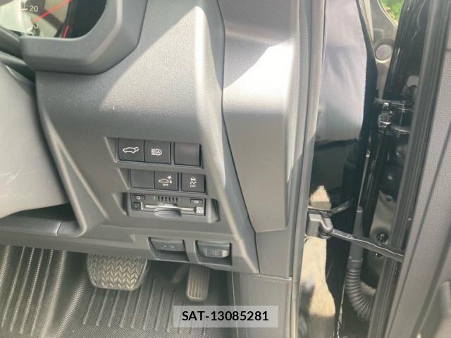 Toyota LAND CRUISER 2024-09 8036300-16