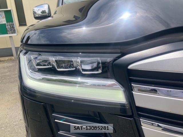 Toyota LAND CRUISER 2024-09 8036300-3