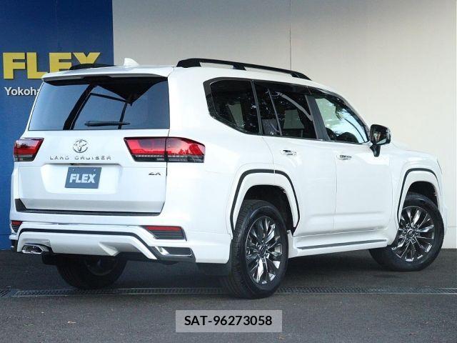 Toyota LAND CRUISER 2025-01 8036302-2