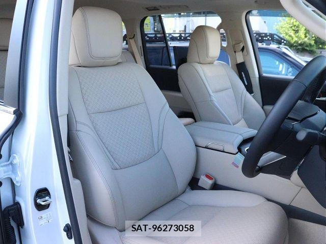 Toyota LAND CRUISER 2025-01 8036302-7