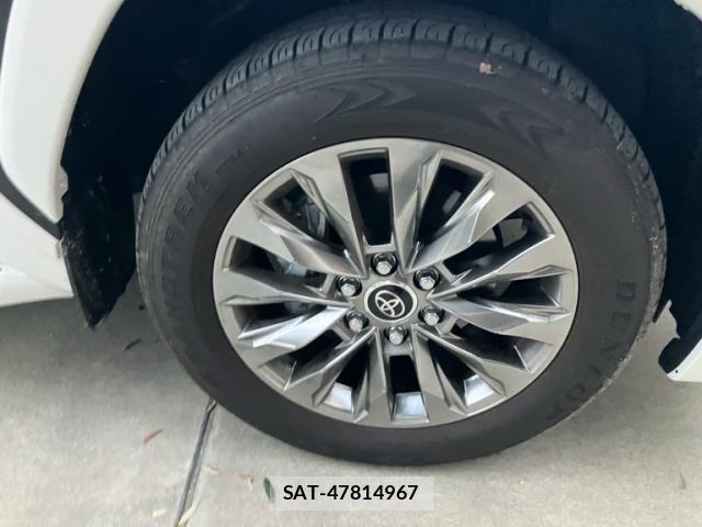 Toyota LAND CRUISER 2023-06 8036304-9
