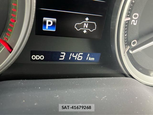 Toyota LAND CRUISER 2020-04 8036311-21