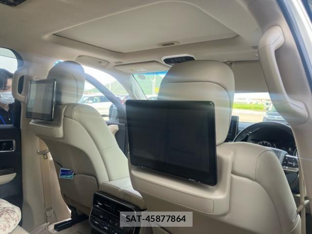 Toyota LAND CRUISER 2024-02 8036308-11