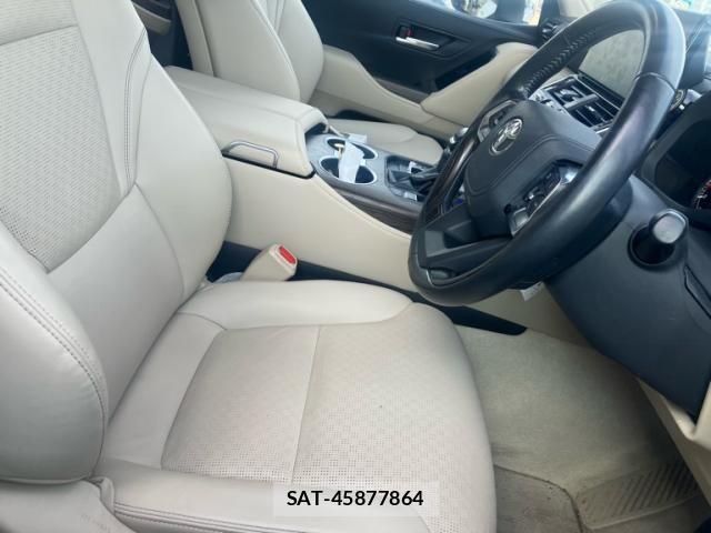 Toyota LAND CRUISER 2024-02 8036308-7
