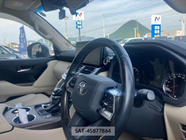 Toyota LAND CRUISER 2024-02 8036308-8