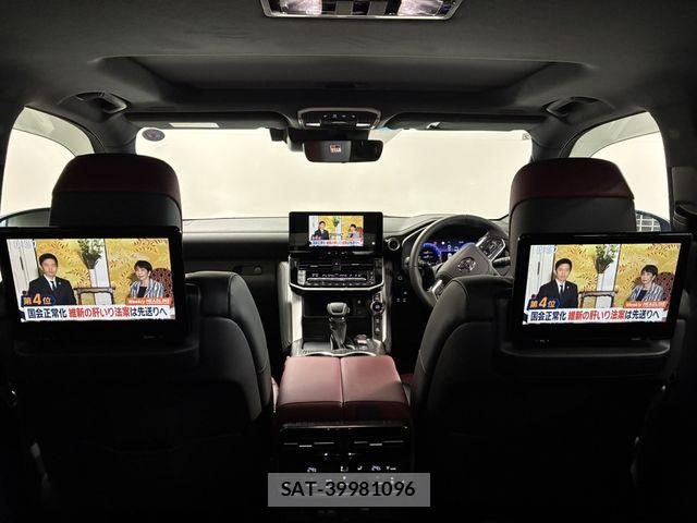 Toyota LAND CRUISER 2026-02 8036301-17
