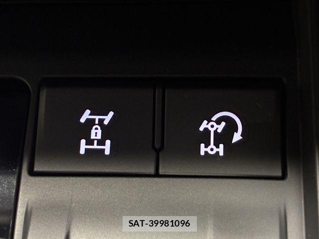 Toyota LAND CRUISER 2026-02 8036301-25