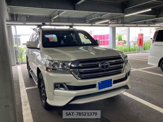 Toyota LAND CRUISER 2018-03 8074271-1