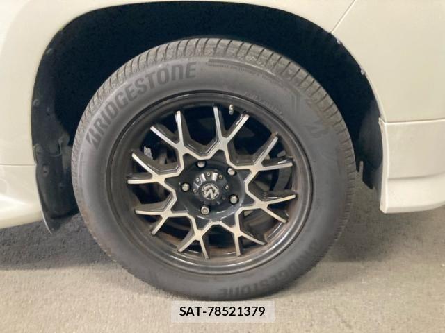 Toyota LAND CRUISER 2018-03 8074271-5